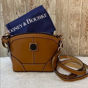 Dooney & Bourke leather crossbody NWT